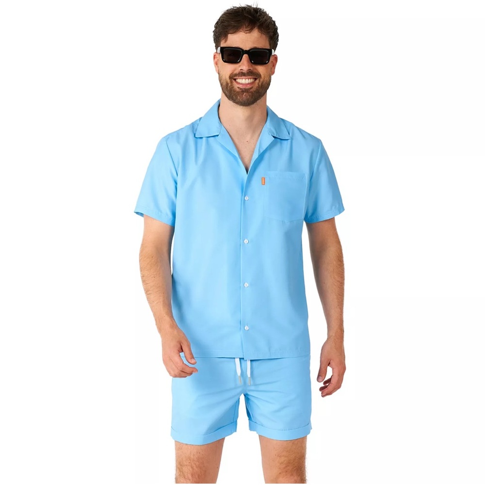 Men’s Blue Button Down Shirt, Short Sleeve, Size Large